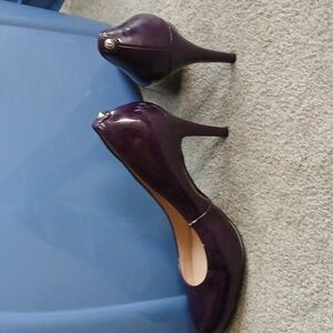 Guess Dark Purple Heels Size 7
